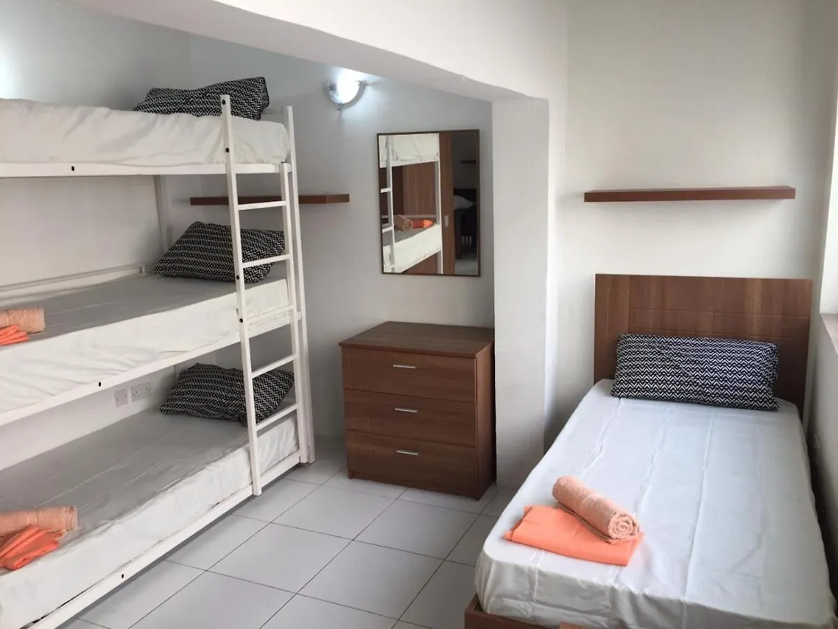 Paceville Butts Inn Malte